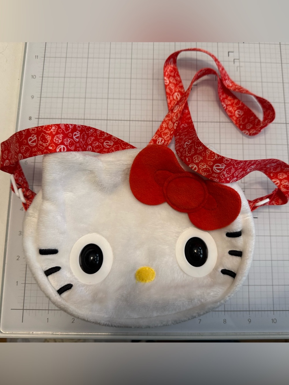 Hello Kitty Purse Pets Talking, Eyes Open/Close Crossbody